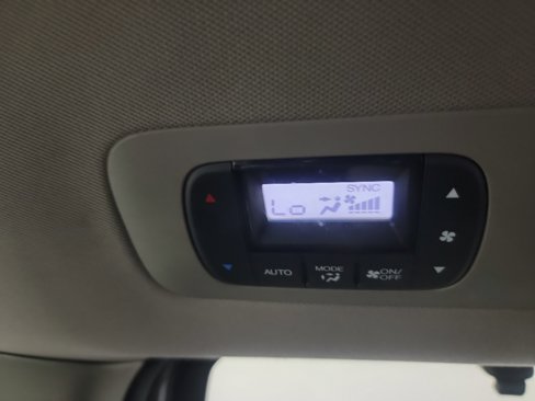 Used 2015 Honda Odyssey EX image 25