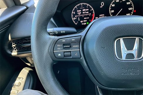 Used 2023 Honda HR-V LX image 18