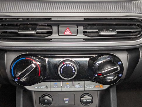Used 2022 Hyundai Kona SEL image 28