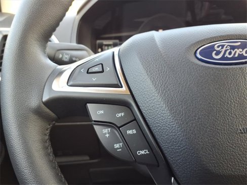 Used 2024 Ford Edge SEL w/ Convenience Package image 14