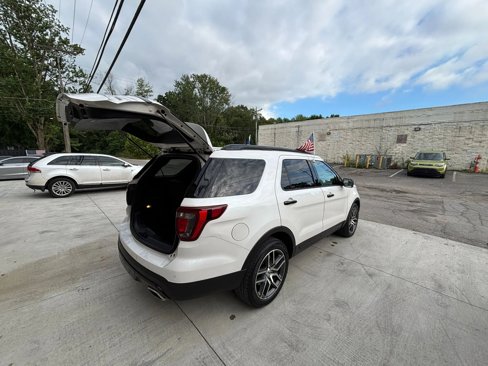 Used 2016 Ford Explorer Sport image 9