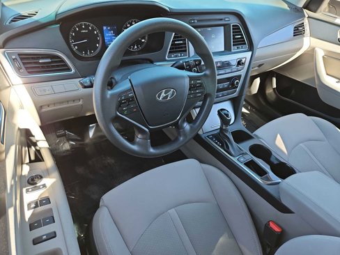 Used 2017 Hyundai Sonata Sport image 10