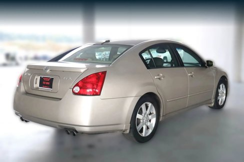 Used 2005 Nissan Maxima 3.5 SL w/ (T05) Navigation System Pkg image 9
