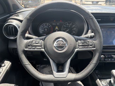 Used 2021 Nissan Kicks SR w/ SR Premium Package image 26