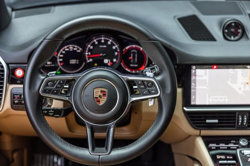 Certified 2019 Porsche Cayenne image 14