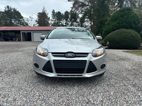 Used 2013 Ford Focus SE image 2