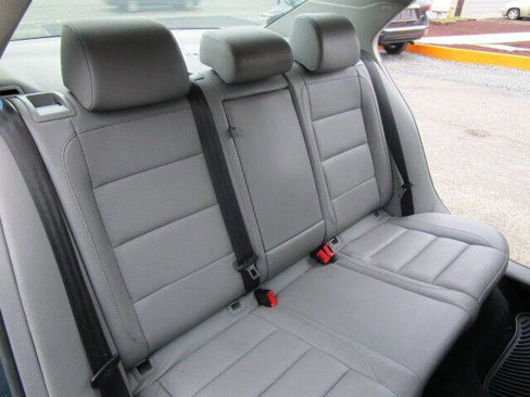 Used 2008 Volkswagen Jetta SE image 18