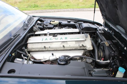 Used 1997 Jaguar XJ6 image 14
