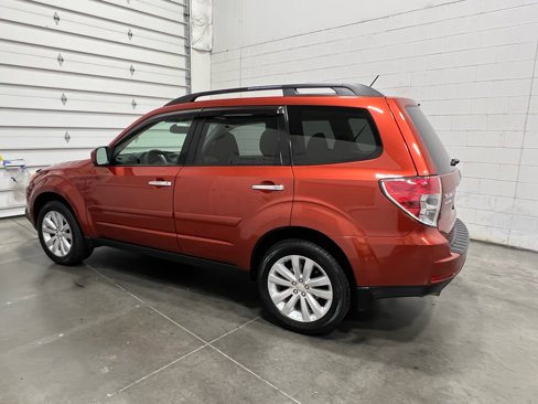 Used 2011 Subaru Forester 2.5X Premium w/ All-Weather Pkg image 4