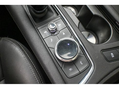 Used 2022 Cadillac XT5 Premium Luxury image 45