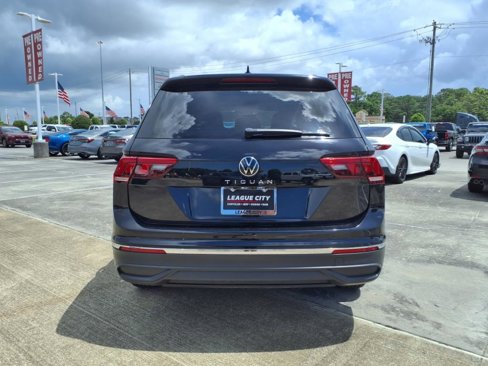 Used 2022 Volkswagen Tiguan S image 6