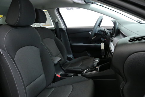Used 2023 Kia Forte LXS image 28