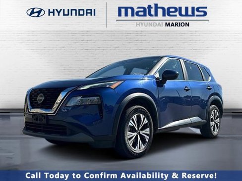Used 2023 Nissan Rogue SV image 1