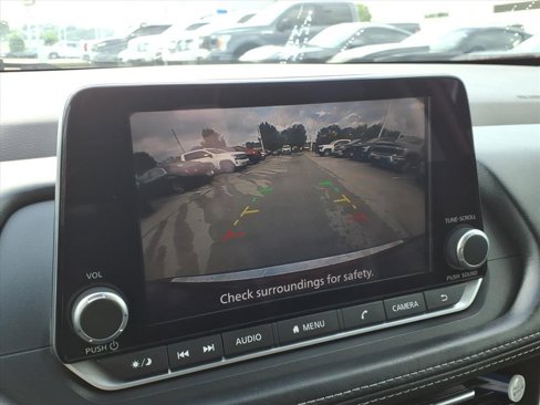 Used 2023 Nissan Rogue SV w/ SV Premium B Package image 15