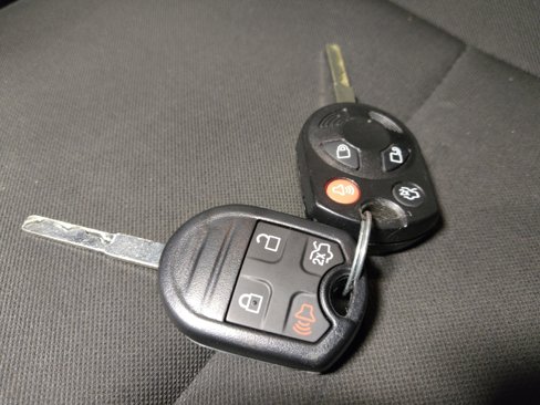 Used 2015 Ford Fiesta SE image 32