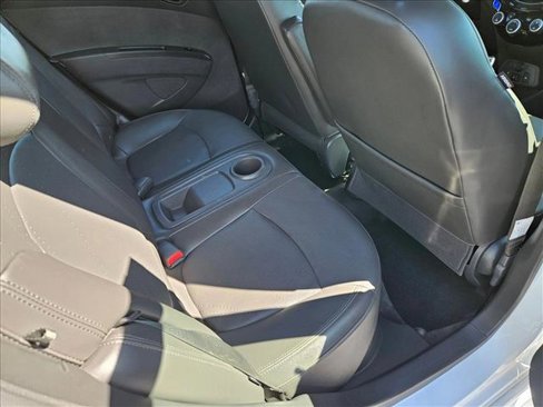 Used 2016 Chevrolet Spark LT image 17