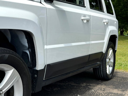 Used 2012 Jeep Patriot Limited w/ Sun/Sound Group image 8