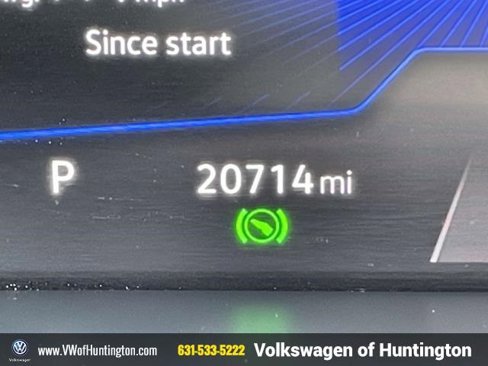 Certified 2022 Volkswagen Tiguan SE w/ Panoramic Sunroof Package image 24