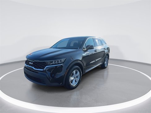 Used 2023 Kia Sorento LX image 4