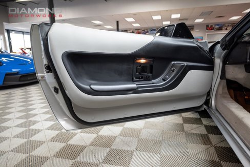 Used 1996 Chevrolet Corvette Convertible image 10
