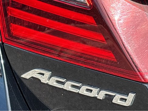 Used 2016 Honda Accord EX image 25