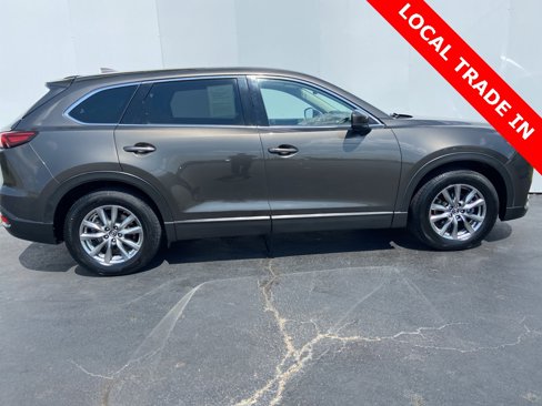 Used 2019 MAZDA CX-9 Touring image 2