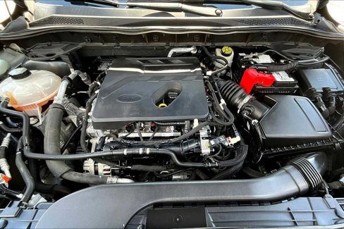 Used 2020 Ford Escape SE image 29
