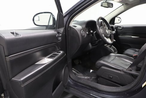 Used 2014 Jeep Compass Limited image 11
