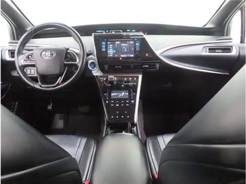 Used 2017 Toyota Mirai image 8