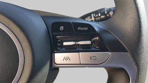 Used 2021 Hyundai Elantra SE image 22