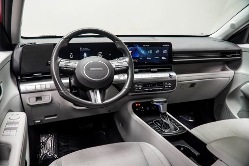 Used 2024 Hyundai Kona SEL image 5