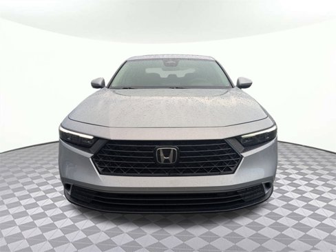 Used 2024 Honda Accord EX image 8