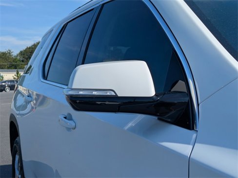 Used 2019 Chevrolet Traverse LT w/ LPO, Floor Liner Package image 11