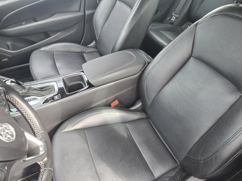 Used 2018 Buick Regal Preferred w/ Sights and Sounds Package image 13