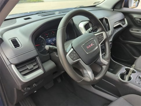 Certified 2022 GMC Terrain SLE w/ Driver Convenience Package image 10
