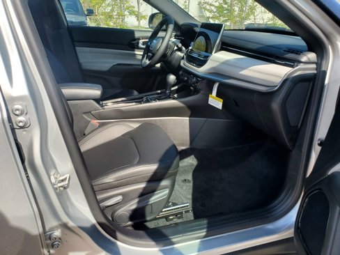 New 2025 Jeep Compass Limited image 26