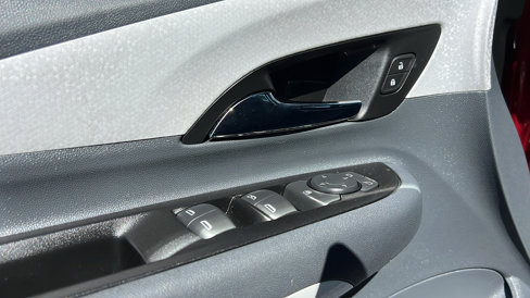 Used 2019 Chevrolet Bolt Premier w/ Infotainment Package image 16