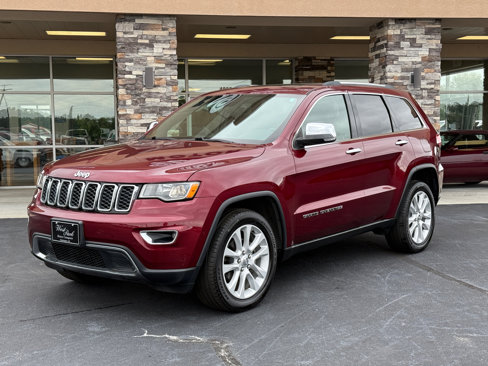Used 2017 Jeep Grand Cherokee Limited image 1