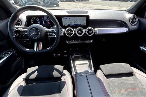 Certified 2024 Mercedes-Benz GLB 250 4MATIC image 13
