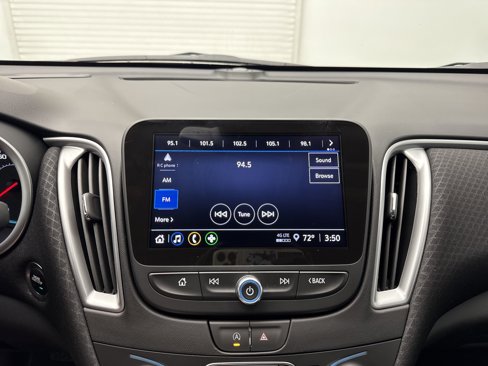 Certified 2025 Chevrolet Malibu LS image 33