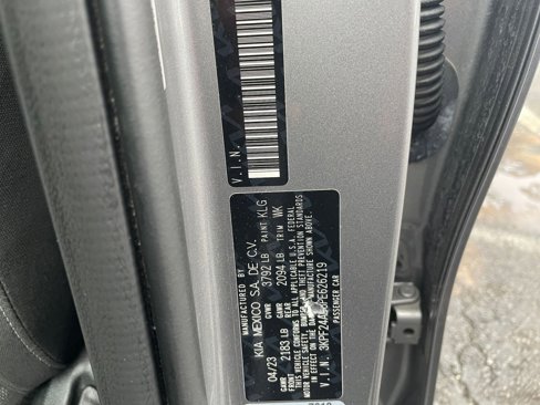Used 2023 Kia Forte LXS image 24