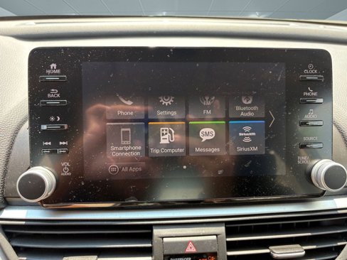 Used 2018 Honda Accord EX image 28