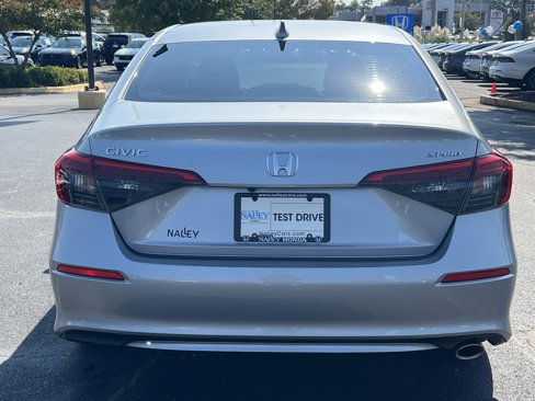 Used 2024 Honda Civic Sport image 4