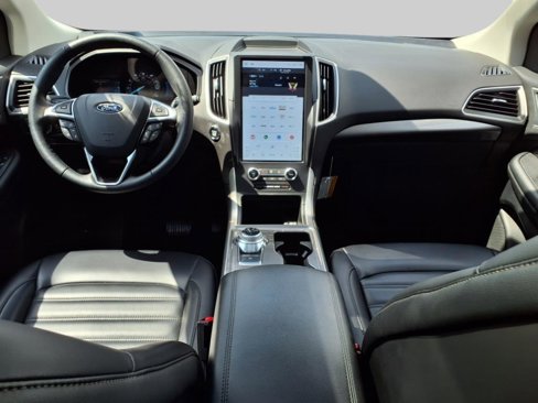 Used 2024 Ford Edge SEL w/ Convenience Package image 9