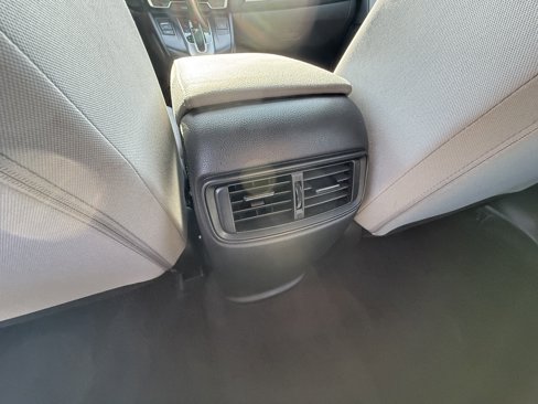 Used 2019 Honda CR-V LX image 33