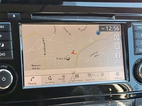 Used 2019 Nissan Rogue SL image 16