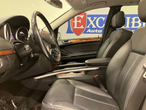 Used 2009 Mercedes-Benz GL 450 4MATIC image 34