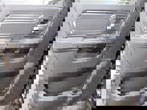 New 2025 RAM 3500 Big Horn image 25