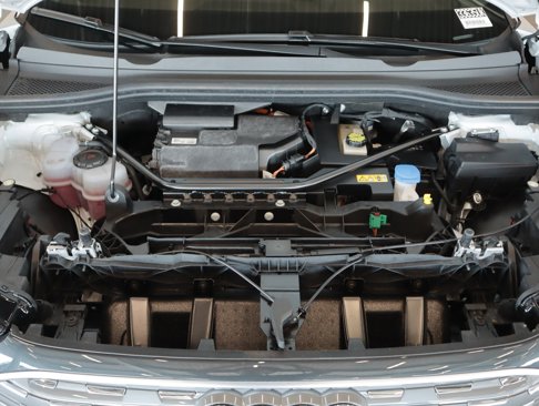 Certified 2023 Audi Q4 e-tron Premium Plus image 4