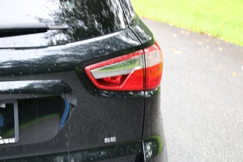 Used 2019 Ford EcoSport SE image 7